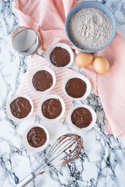 malzemeler pişirme kek