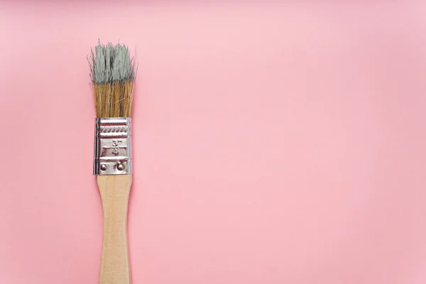 Brush with gray paint — Stock Photo, Image