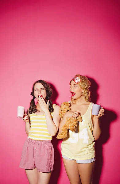 Two best girlfriends  having fun — Stock Photo, Image