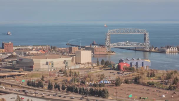 Duluth Octubre 2020 Disparo Ángulo Alto Del Puente Elevación Aérea — Vídeos de Stock