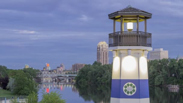Minneapolis Junho 2017 Close Shot Minneapolis Boom Island Lighthouse Distant — Vídeo de Stock
