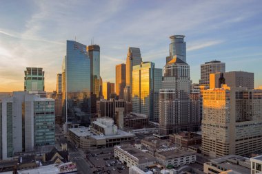 929 Portland 'dan geniş minneapolis gün batımı