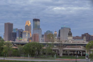 Bryn mawr minneapolis silueti