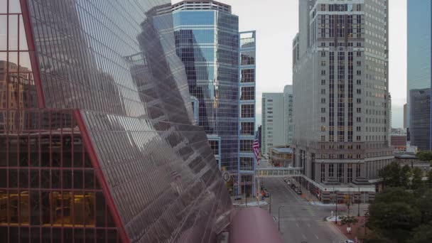 Downtown Minneapolis One Way Street Traffic Glass Buildings Reflecting Each — Stock Video