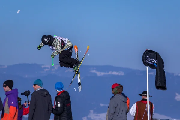Szczepan Karpiel-Bulecka, Lehçe kayakçı 