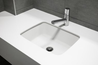 modern beyaz taş lavabo