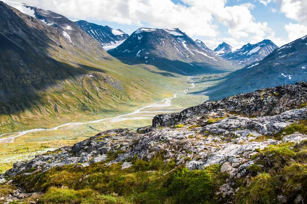 Yaz'ın Norveç dağlarında