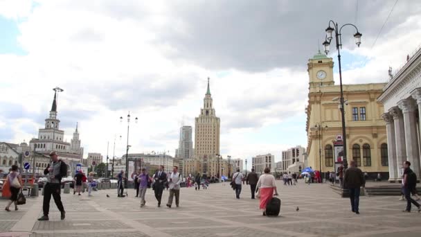 ロシア、モスクワ、コムソモールスカヤ広場 — ストック動画