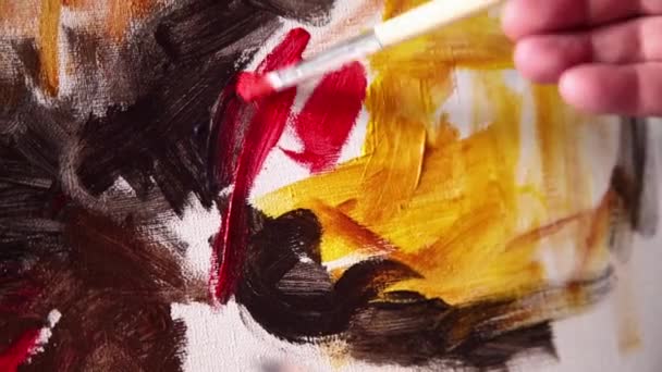 Pittura con acrilico su tela . — Video Stock