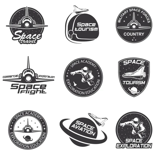 Conjunto de insignias de viaje espacial retro y moderno — Vector de stock