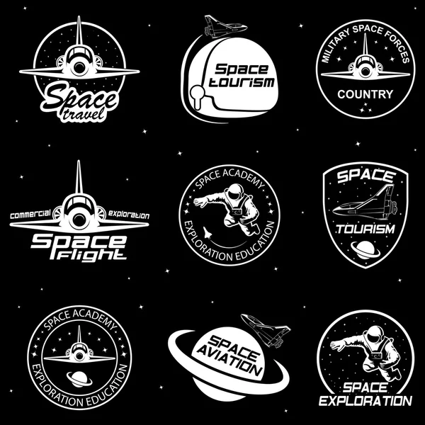 Ensemble d'insignes de voyage spatiaux rétro et modernes — Image vectorielle