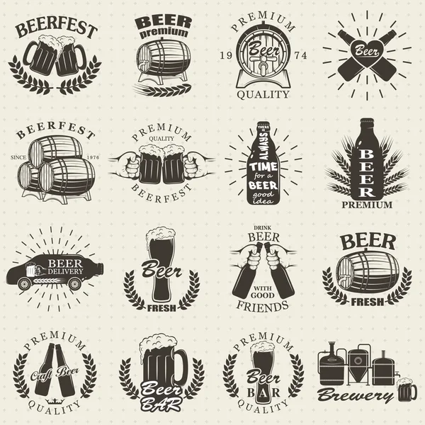 Vintage craft beer brewery emblems — Stock Vector