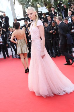 Tanya dziahileva model