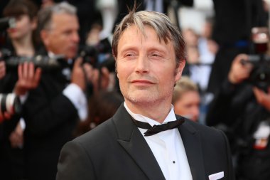 oyuncu mads mikkelsen