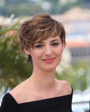 Aktris Louise Bourgoin