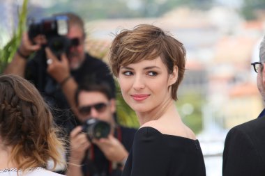 Aktris Louise Bourgoin