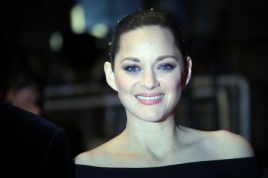 oyuncu marion cotillard
