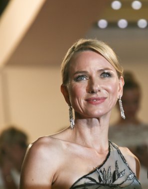 oyuncu naomi watts