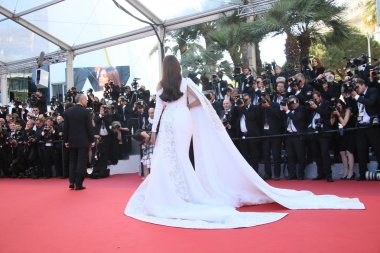 Sonam Kapoor Cannes Film Festivali'nde 