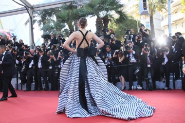 Sonam Kapoor Cannes Film Festivali'nde