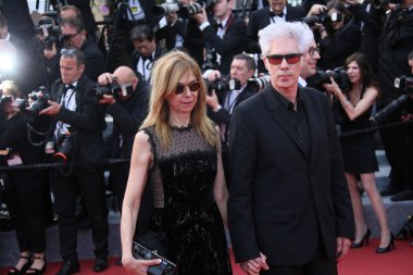 Jim Jarmusch 'Sevgi' nin gösterimine katılıyor.