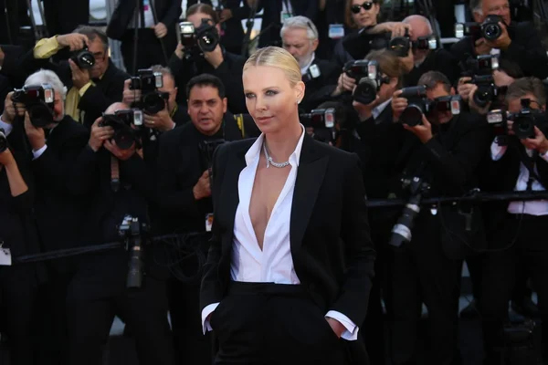 Skådespelerskan Charlize på Cannes Film Festival — Stockfoto