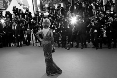 Jane Fonda 'Monaco Grace' prömiyeri katılır