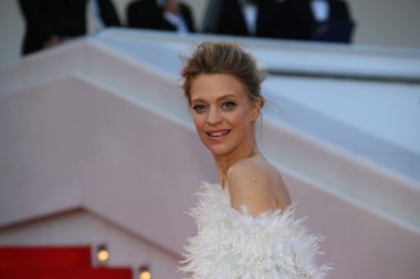 Heike Makatsch 'Ne için tren Your Dragon 2' prömiyeri katılır