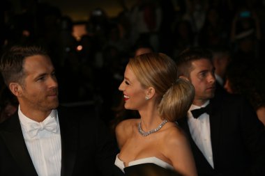 Ryan Reynolds ve Blake Lively 'Esir' galasında