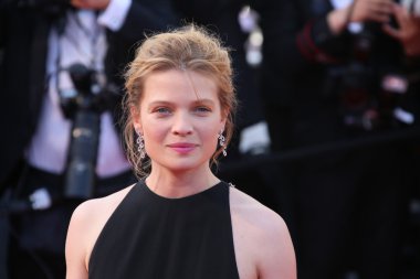 aktris melanie thierry