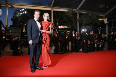 aktör Josh Brolin ve aktris Kathryn Boyd