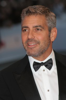 aktör george clooney
