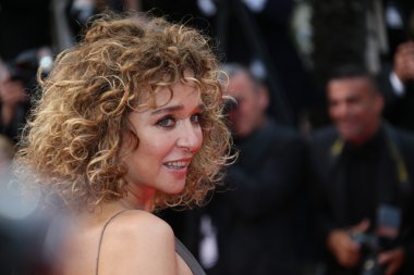 Valeria golino 68 yıllık cannes film festivali sırasında