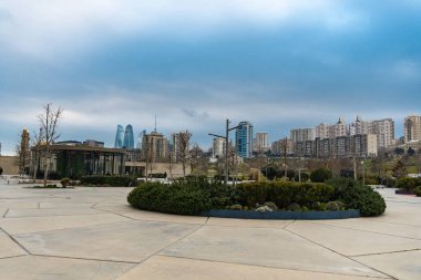Central Park 'ta hava soğuk. Bakü, Azerbaycan. 15.02.2025.