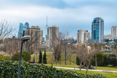 Central Park 'ta hava soğuk. Bakü, Azerbaycan. 15.02.2025.