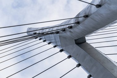 Yaya Köprüsü ve Times Meydanı Kompleksi 2025. Bakü Beyaz Şehir Bölgesi. Şehir binası, inşaat ve şehir planlama konsepti. Bakü, Azerbaycan. 14.02.2026.