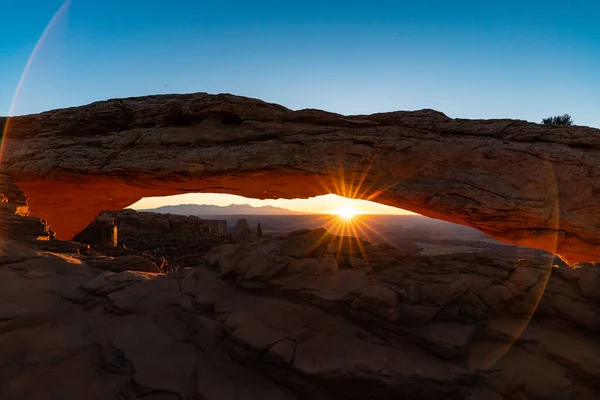 Canyonlands Ulusal Parkı 'nda gün doğumu.