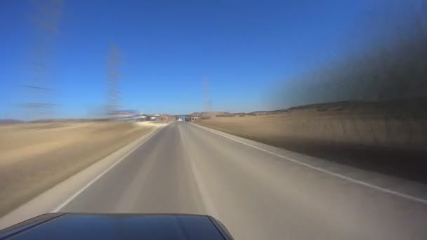 Pov Top Of Car Sulle strade di campagna — Video Stock