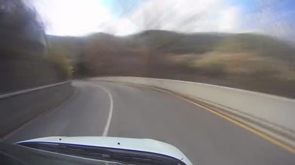 ด้านบนของรถบนถนนในประเทศ — วีดีโอสต็อก