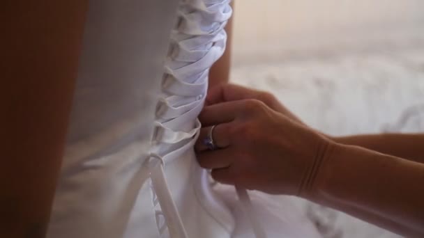 Vestidos vestido de noiva — Vídeo de Stock