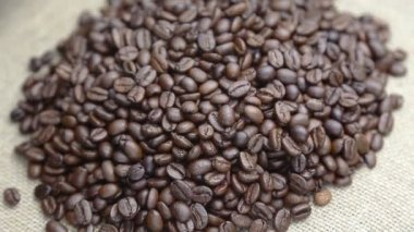Kavrulmuş kahve çekirdeği.