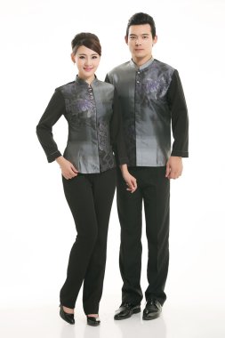 Çin çelik yelek giyen erkekler beyaz arka planda