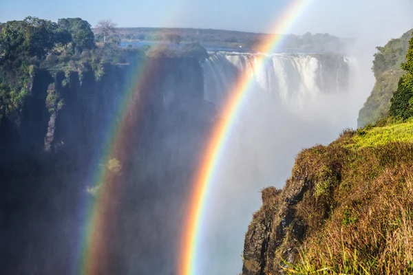 Victoria Falls och omgivande område i nationalparken — Stockfoto