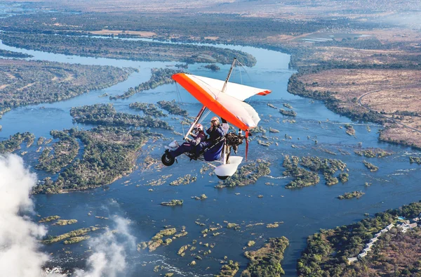 Flyings na lotni pod Victoria Falls — Zdjęcie stockowe