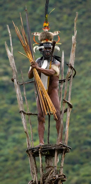 Muž z kmene Dani — Stock fotografie
