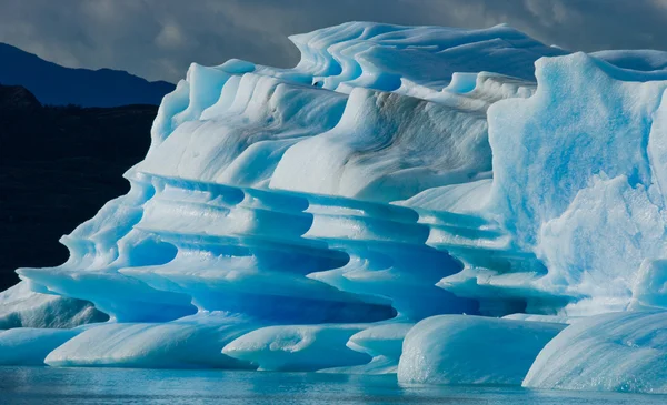 Blauwe ices van gletsjer — Stockfoto