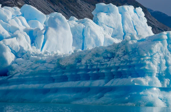 Blå ices av glaciären — Stockfoto