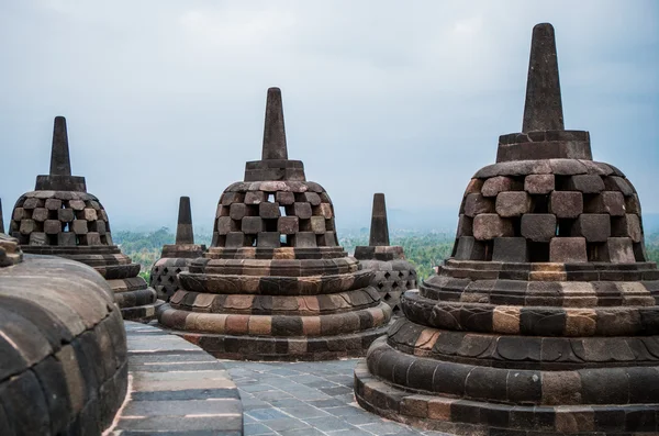 Stupas i Borobudur templet — Stockfoto