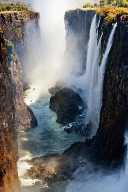 Victoria Falls şiddetli kuraklık içinde.