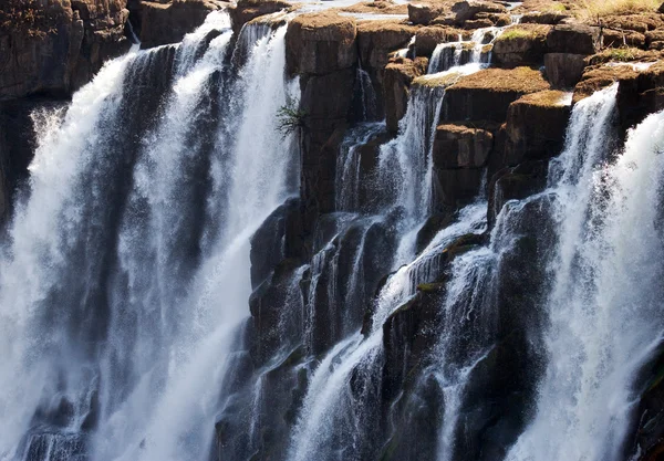 Victoria Falls in severe drought. — Stock Photo, Image